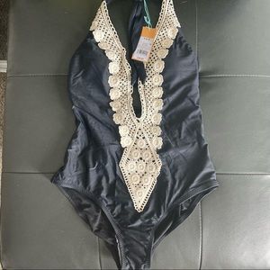 Kona Sol Black Swimsuit SMALL